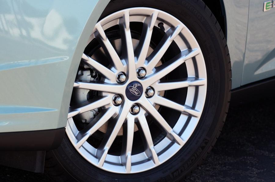  Ford Focus Electric 2011 года  (фото 90 из 131)